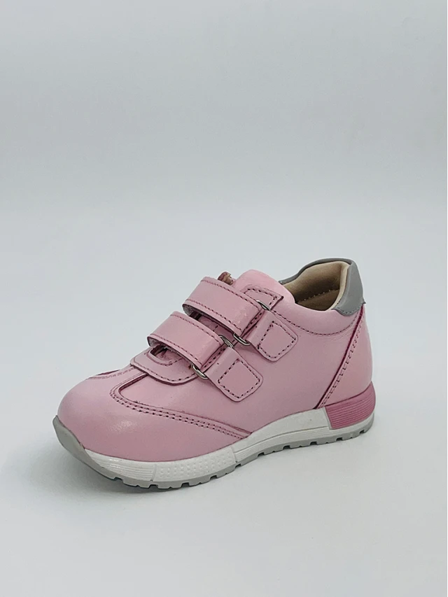 Adidasi fete Cod 2067-103=3853